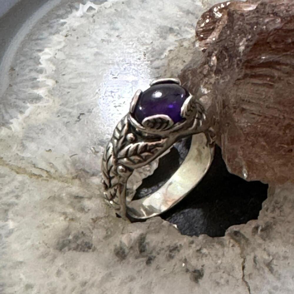 Carolyn Pollack Sterling Silver Oval Amethyst Floral Decorated Ring For Women - Picture 3 of 10